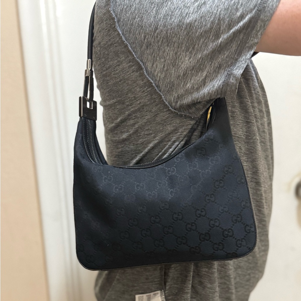 Vintage Gucci Black GG Logo Canvas Hobo Bag - Picture 14 of 16